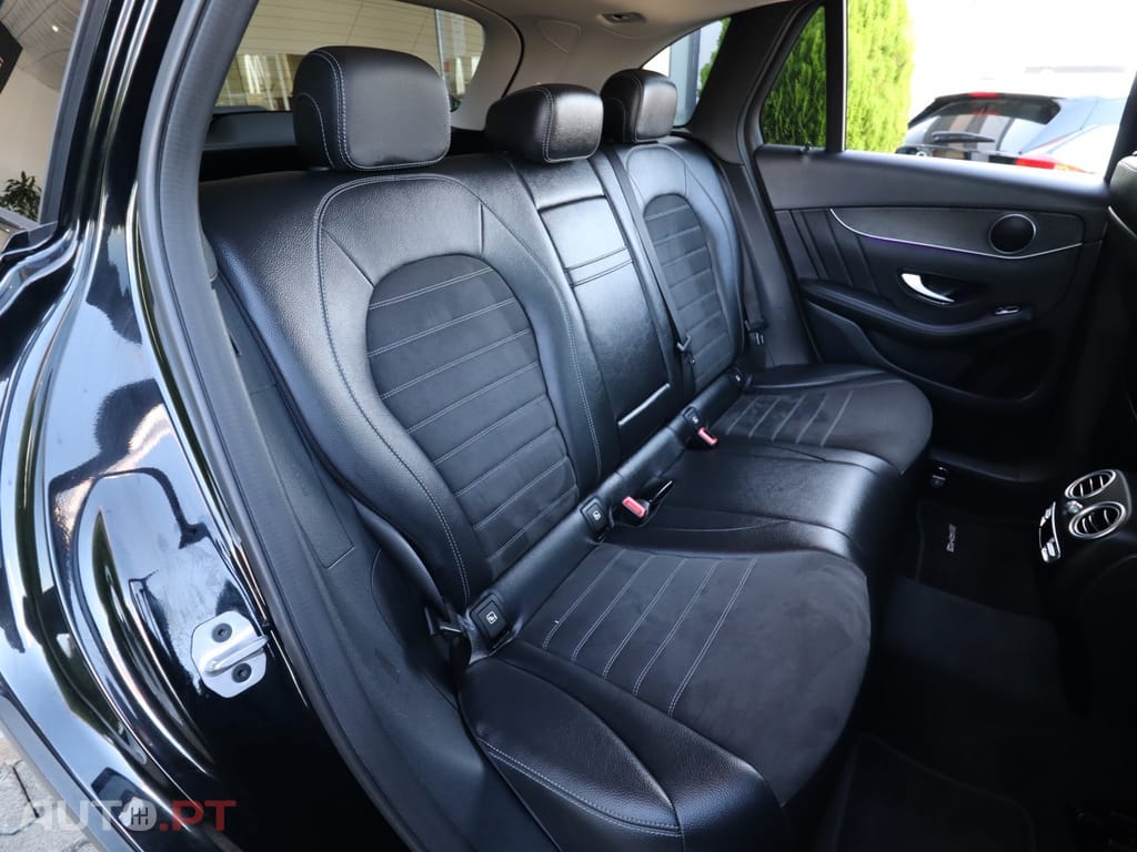 Mercedes-Benz GLC 300 AMG