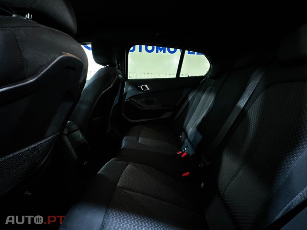 BMW 116 i Aut. Sport Line