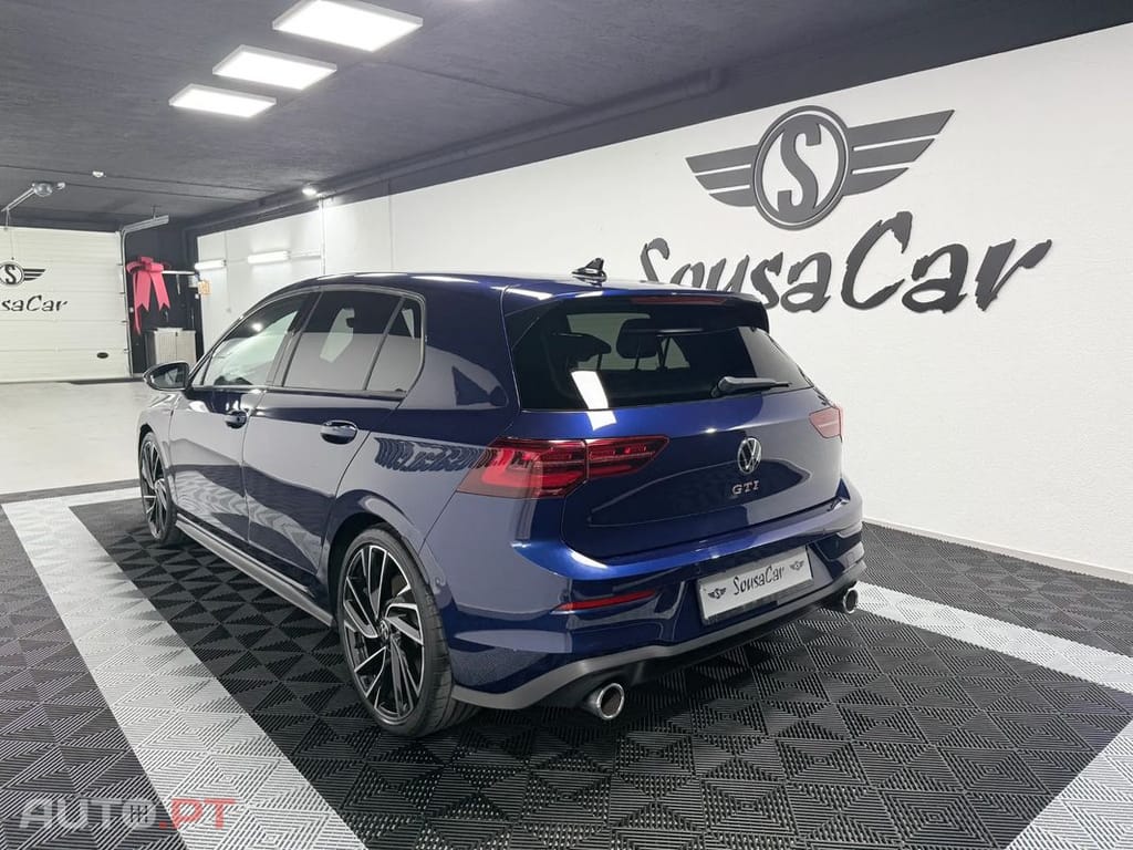 Volkswagen Golf GTI 2.0 TSI OPF DSG Performance