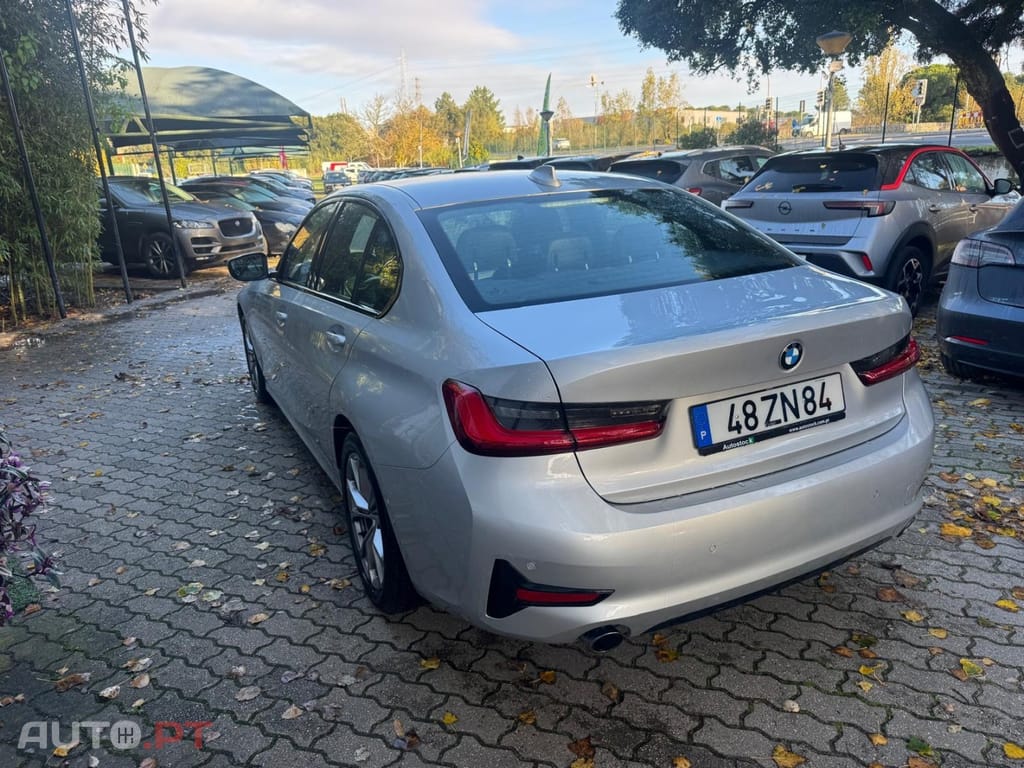BMW 318 d Line Luxury Auto