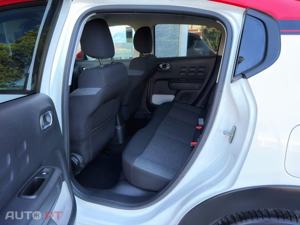 Citroen C3 1.2 PureTech Shine EAT6