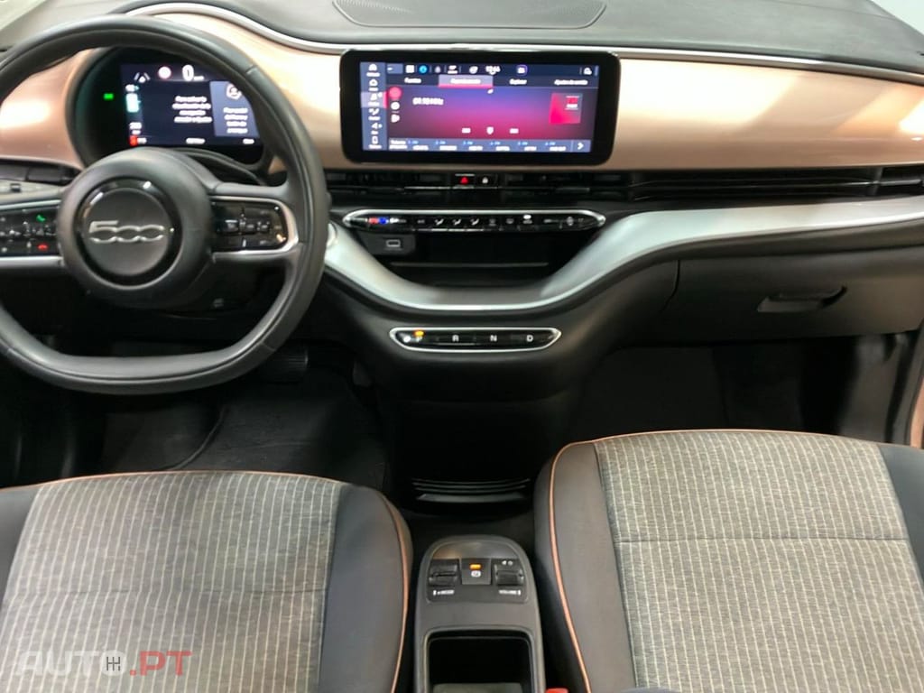 Fiat 500e Icon Plus 42 KWh