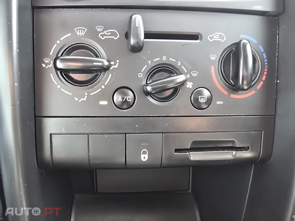 Peugeot 207 1.4 16V Trendy