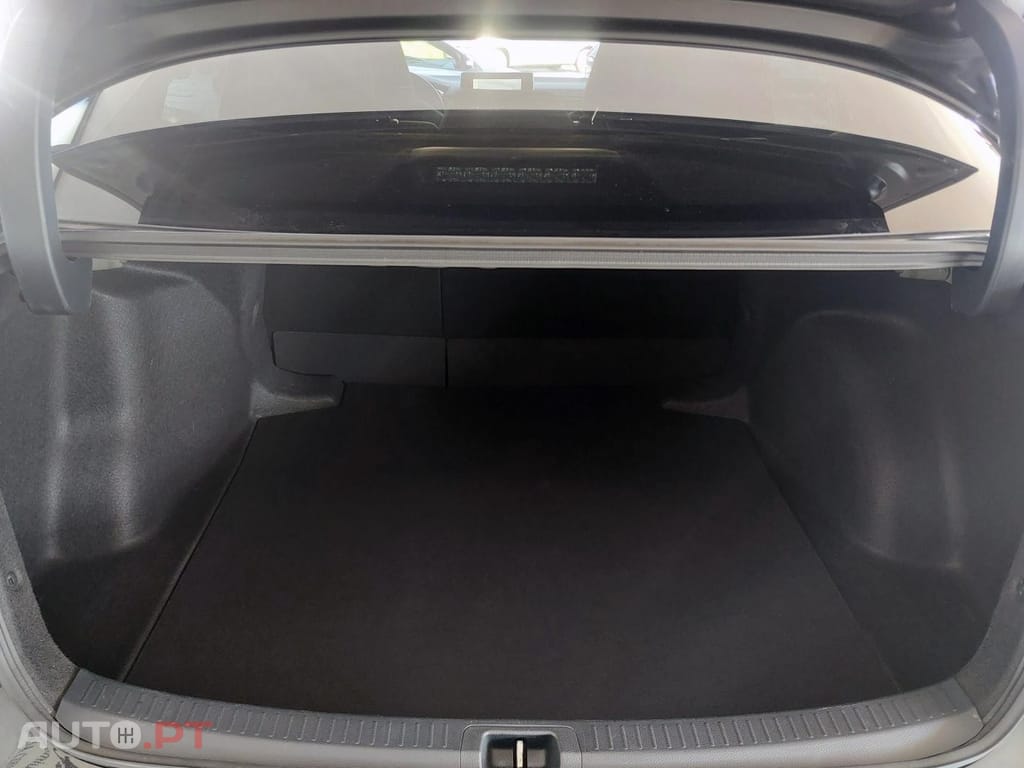 Toyota Corolla 1.8 Hybrid Exclusive