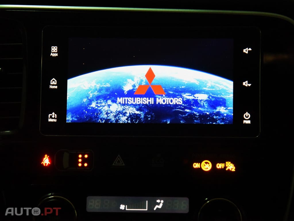 Mitsubishi Outlander 2.2 DI-D Intense