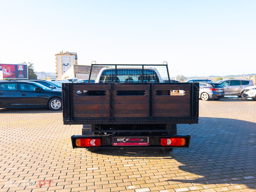 Mitsubishi L200 2.3 DI-D CD Invite 4WD