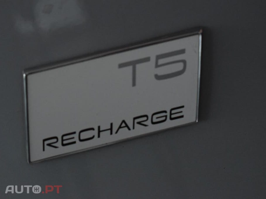Volvo XC40 1.5 T5 PHEV R-Design Expression