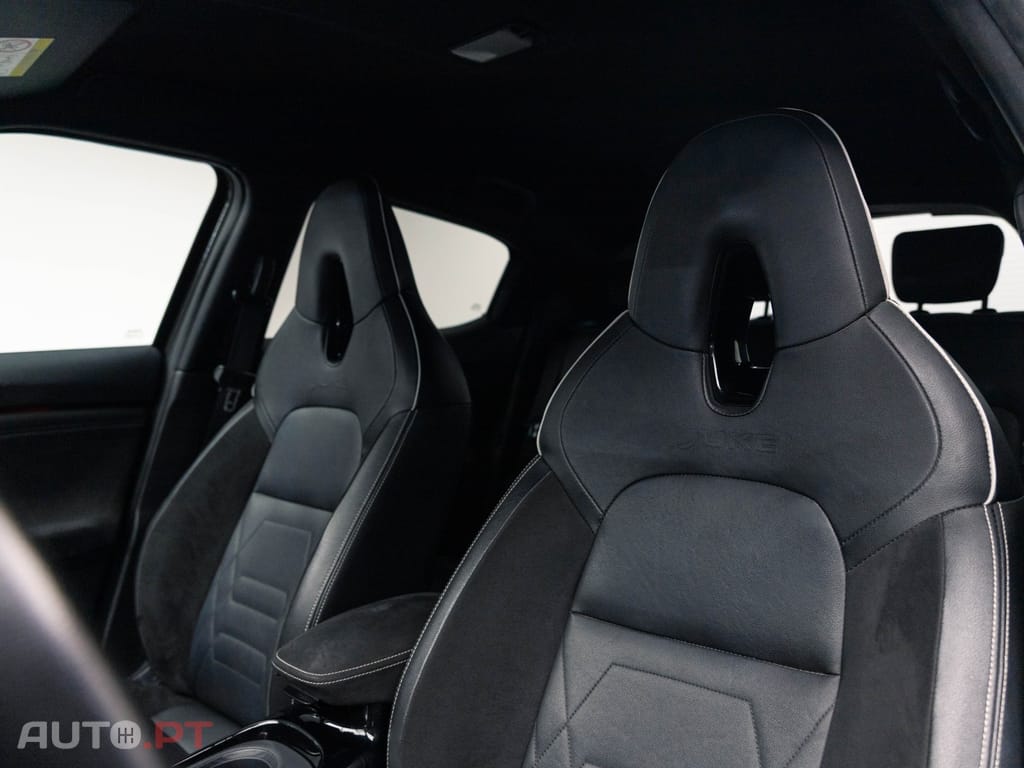 Nissan Juke 1.0 DIG-T N-Design Black DCT