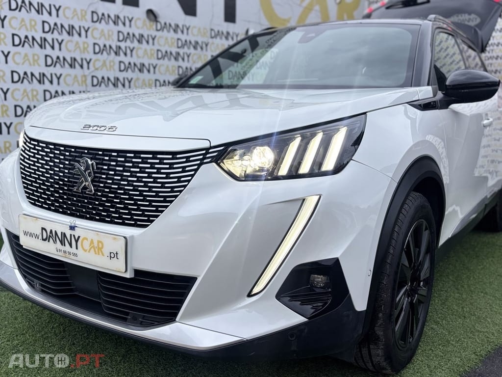 Peugeot E-2008 50 kWh GT Pack