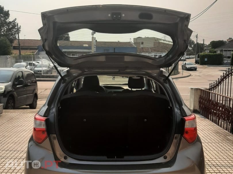 Toyota Yaris 1.4 D-4D Exclusive