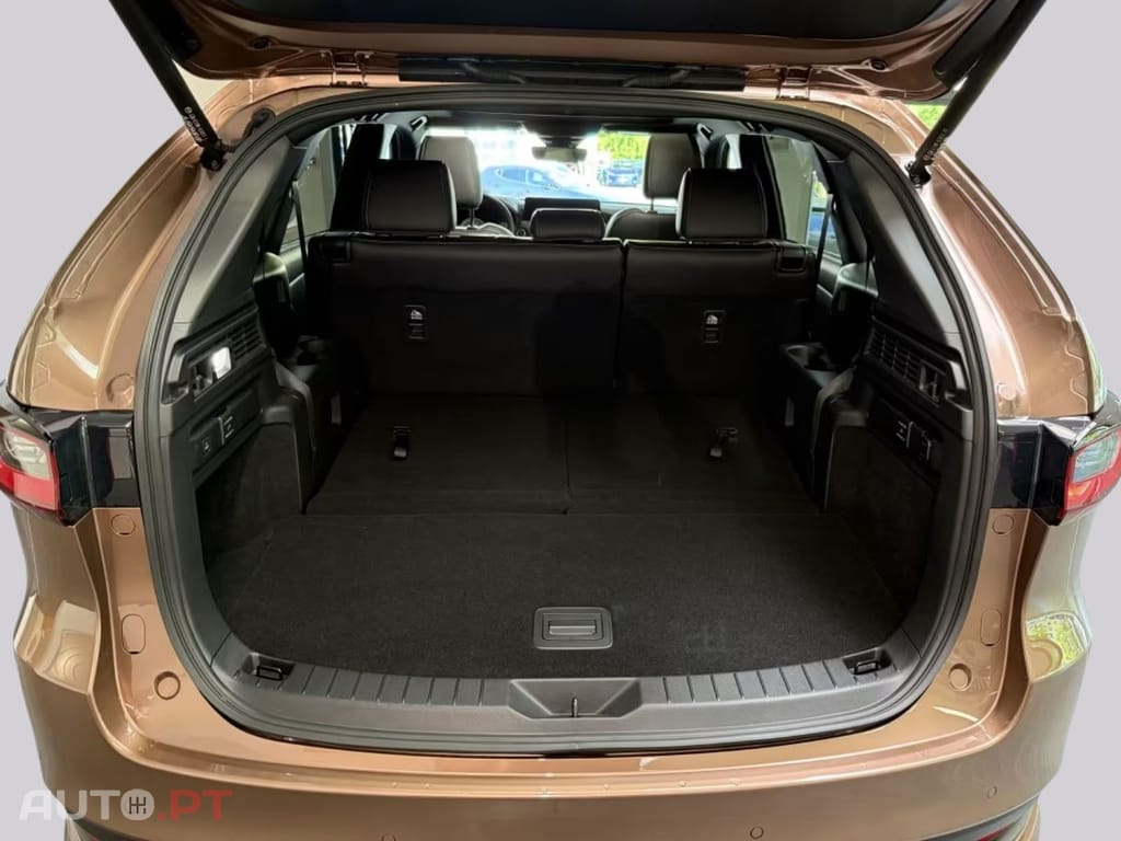 Mazda CX-80 2.5 hybrid I.V.A DEDUTIVEL 