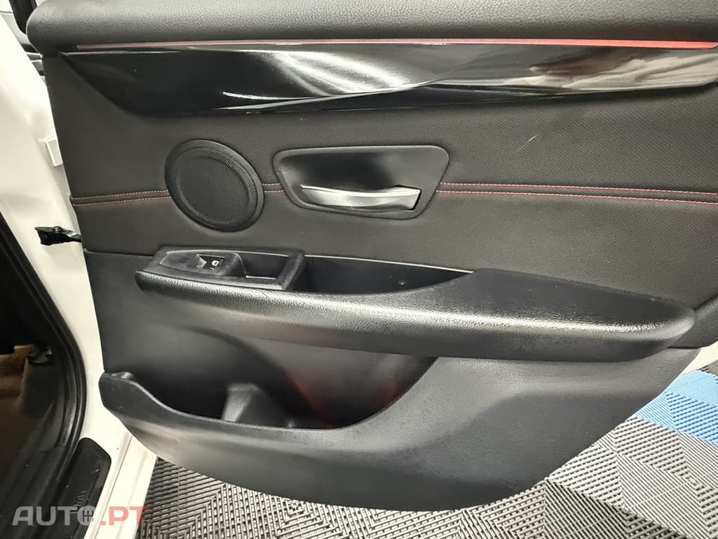 BMW 216 d Line Sport