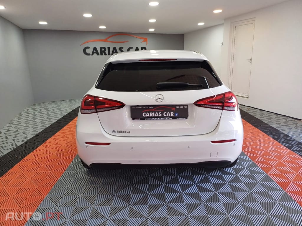 Mercedes-Benz A 180 d business solutions Auto