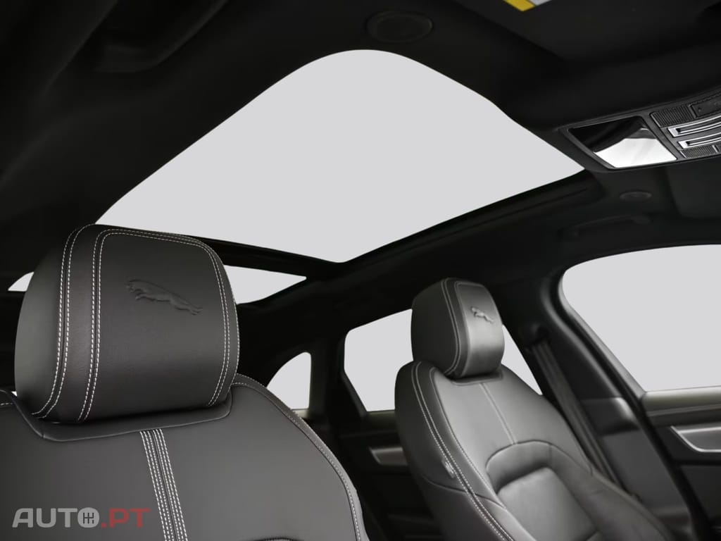 Jaguar F-Pace P400e AWD R-Dynamic SE I.V.A DEDUTIVEL 