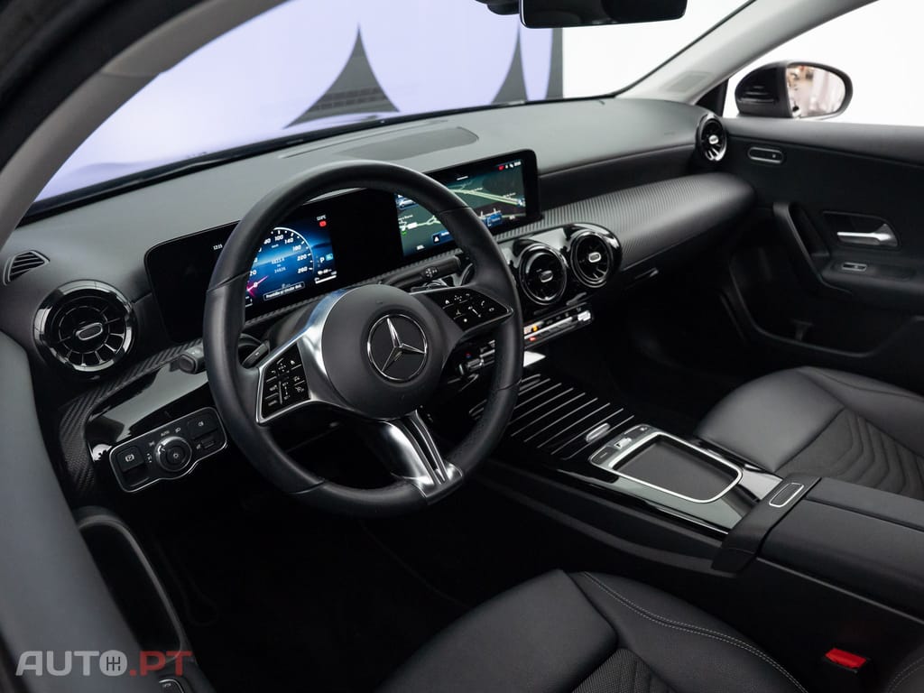 Mercedes-Benz A 250 e