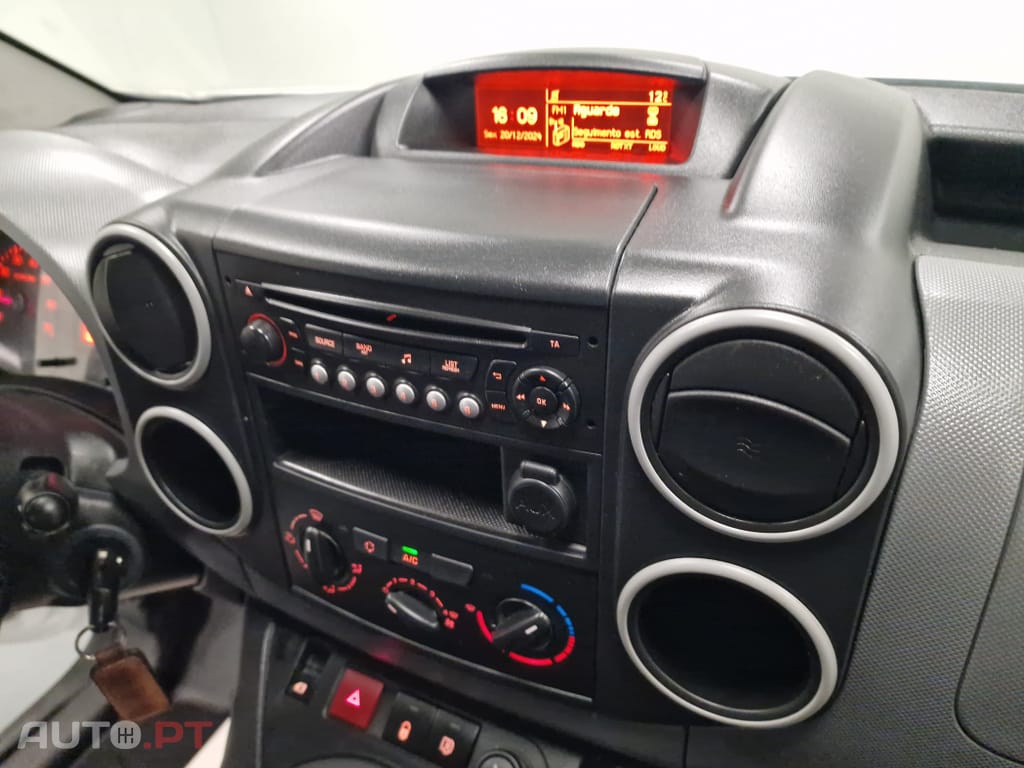 Peugeot Partner 1.6 BlueHDi L1 Premium 3L
