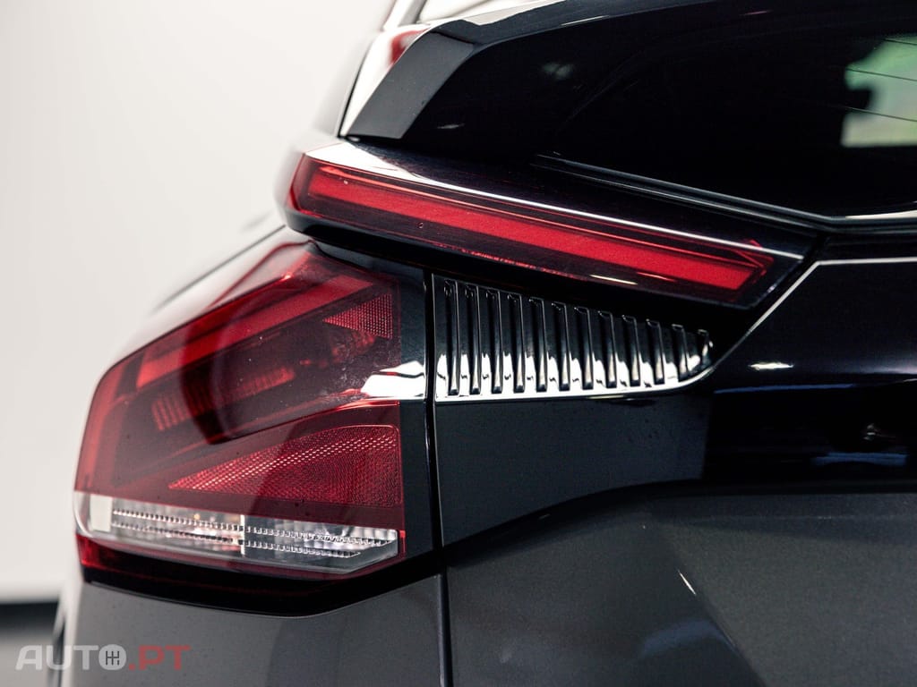 Citroen C4 1.5 BlueHDi Shine EAT8