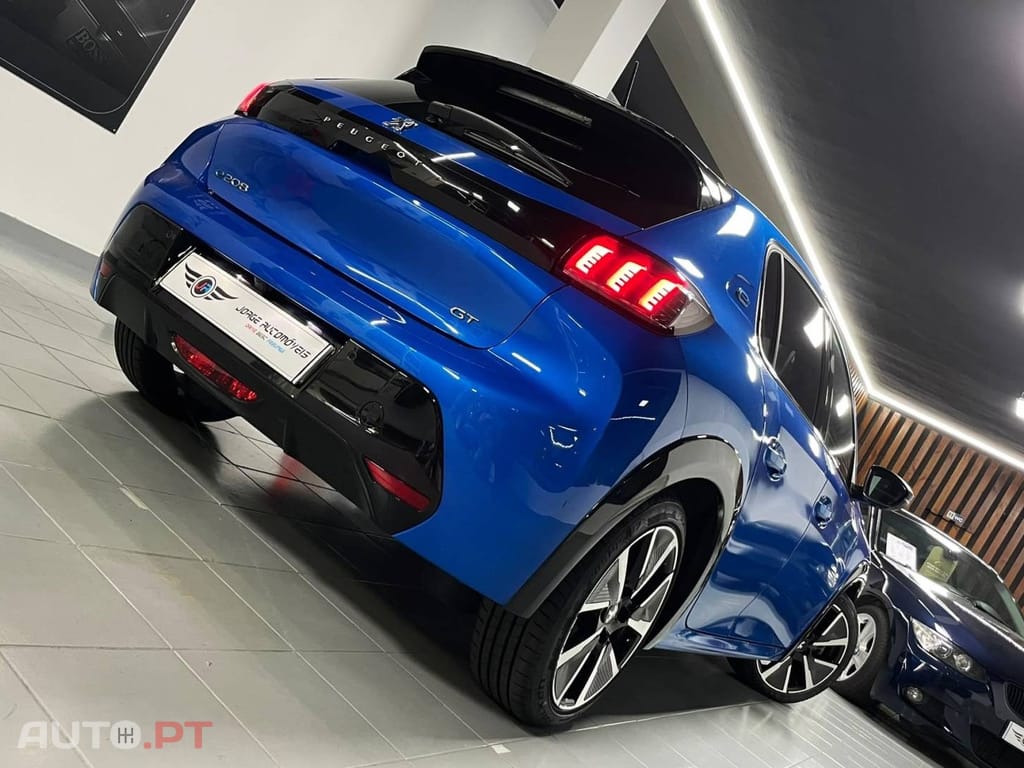 Peugeot E-208 50 kWh GT Line