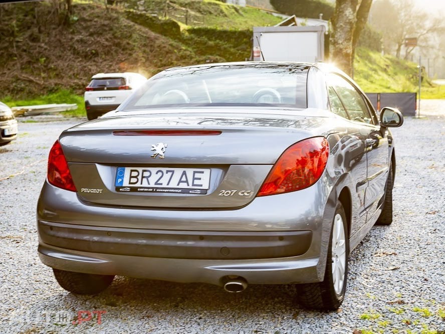 Peugeot 207 CC 120 VTi JBL