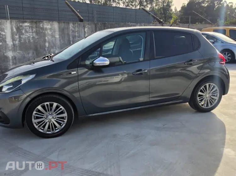 Peugeot 208 1.6 BlueHDi Allure