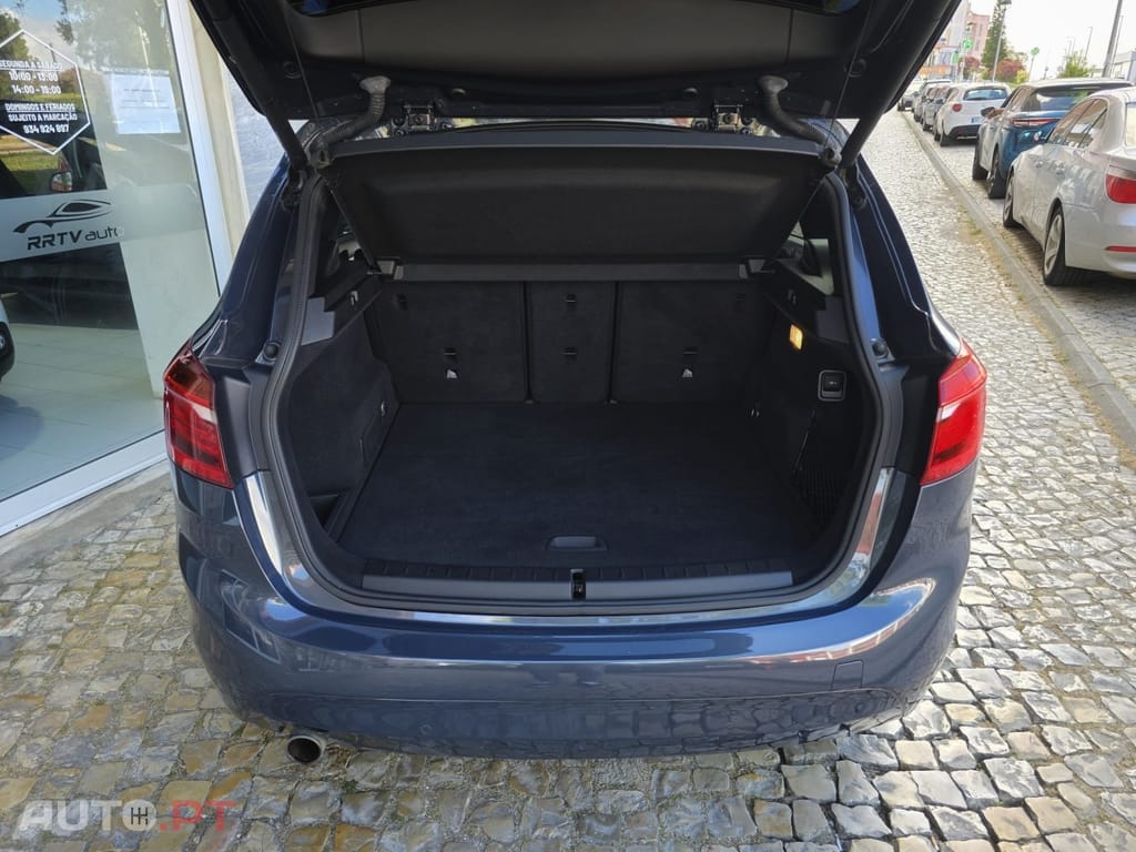 BMW 216 d Line Sport