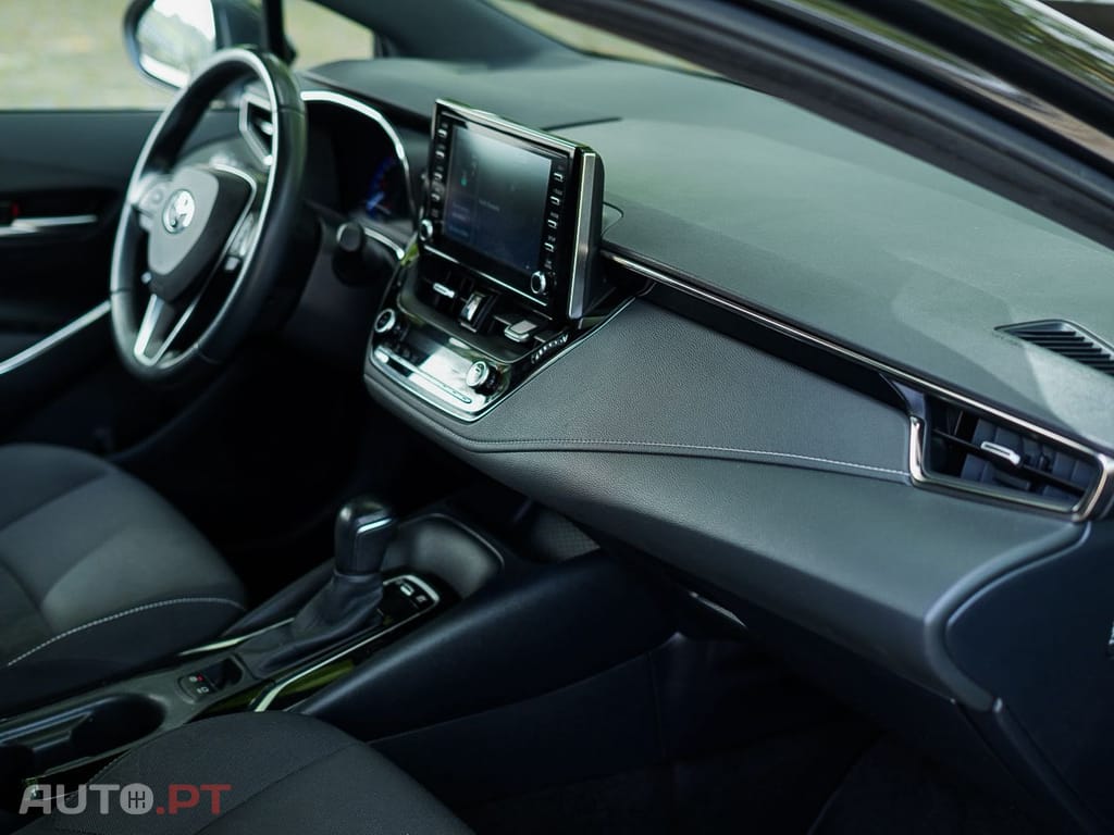 Toyota Corolla 1.8 Hybrid Comfort