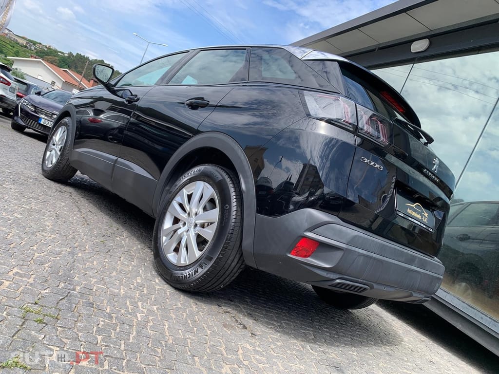 Peugeot 3008 1.5 BlueHDi Active