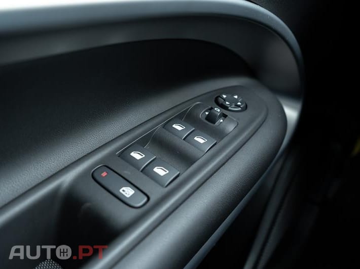 Jeep Avenger 1.2 GSE T3 Altitude