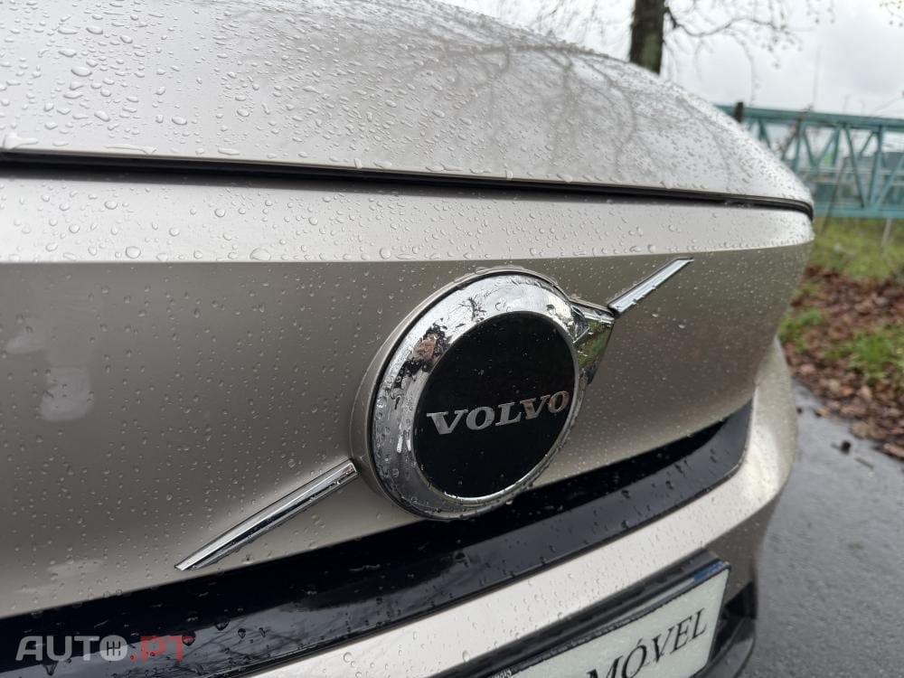 Volvo XC40 Recharge Plus