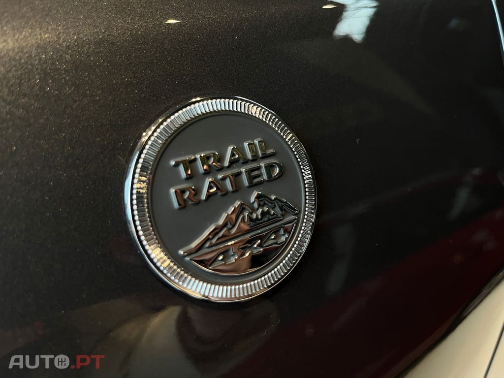 Jeep Compass 1.3 Híbrido  T4 Trailhawk AWD 