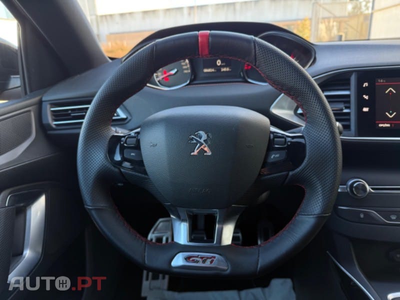 Peugeot 308 1.6 e-THP GTi