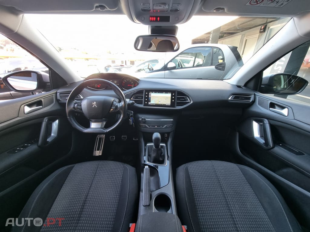 Peugeot 308 1.2 PureTech Access