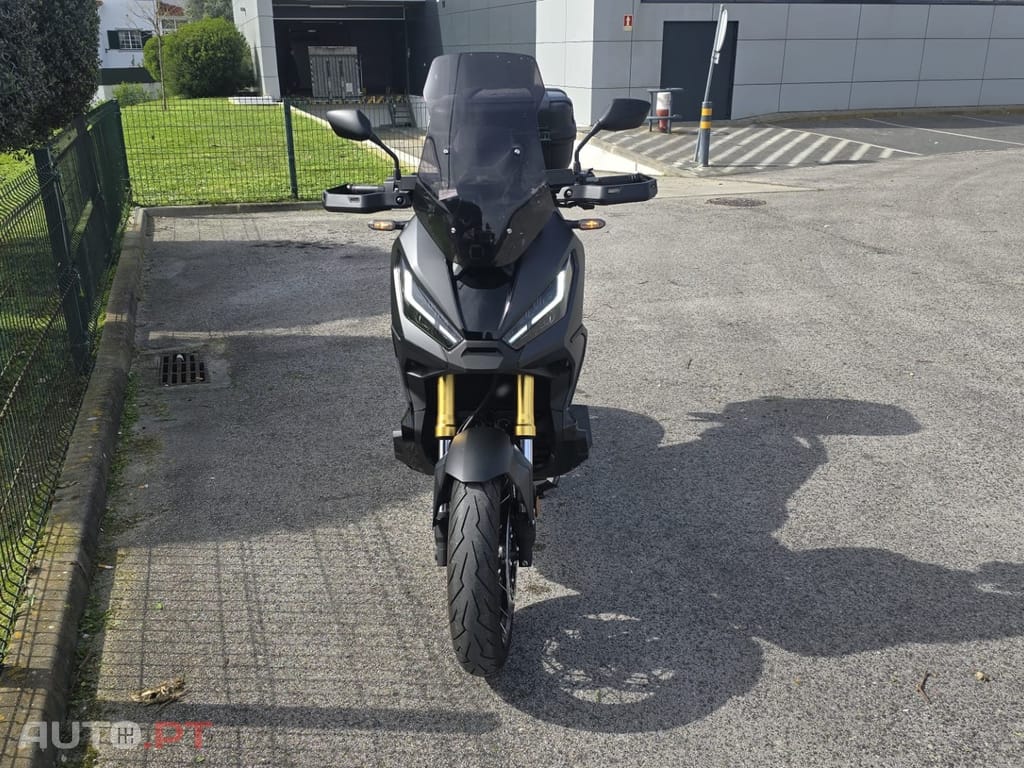 Honda ADV XADV 750