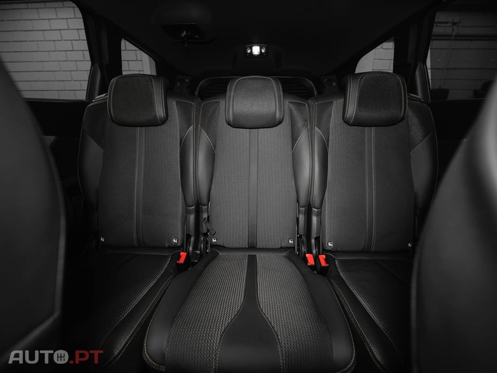 Peugeot 5008 1.2 PureTech GT EAT8