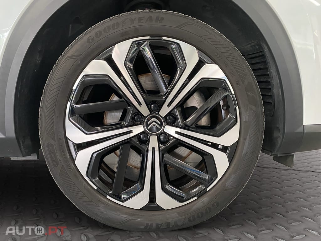 Citroen C5 X 1.6 Hybrid Shine Pack e-EAT8