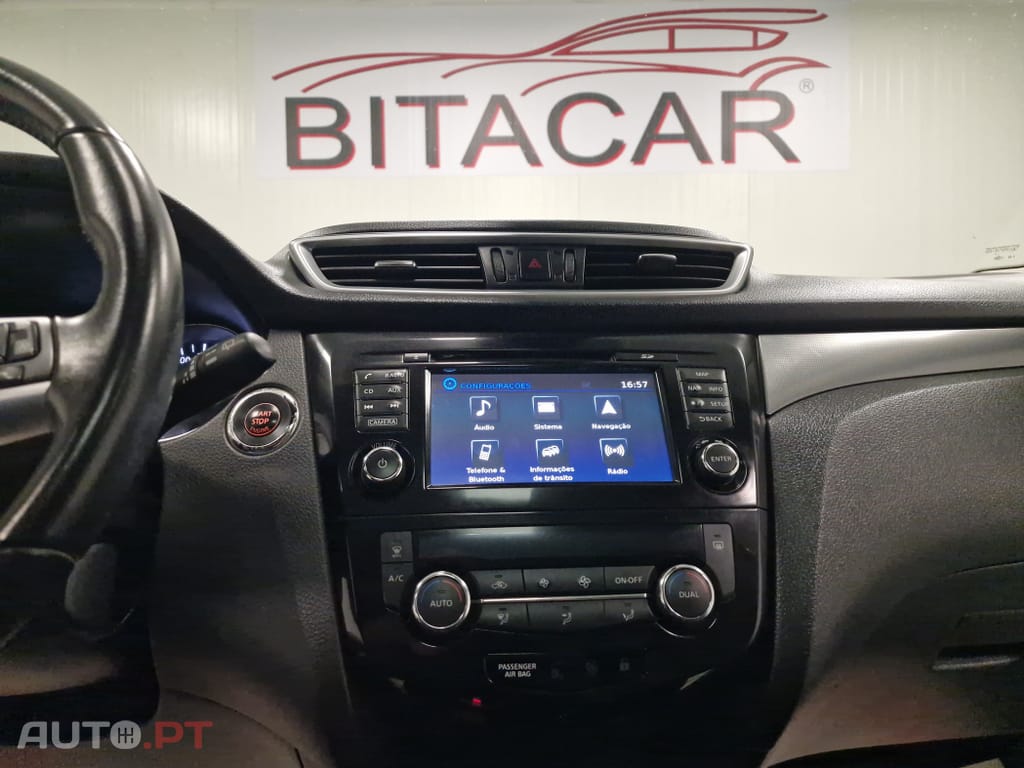 Nissan Qashqai 1.5 dCi N-Connecta