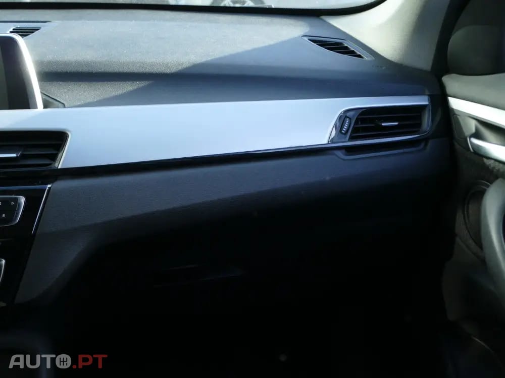 BMW X1 16 d sDrive Advantage