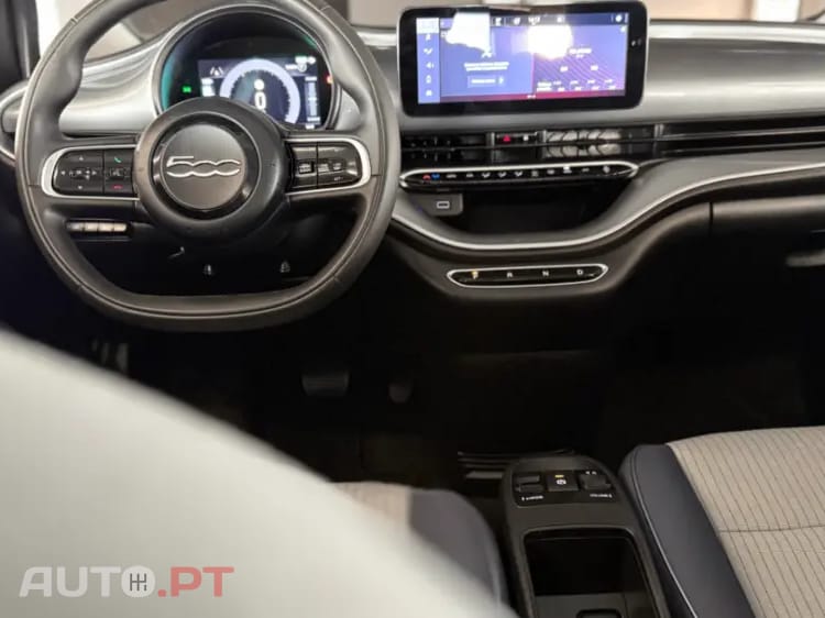 Fiat 500e 42 kWh Icon