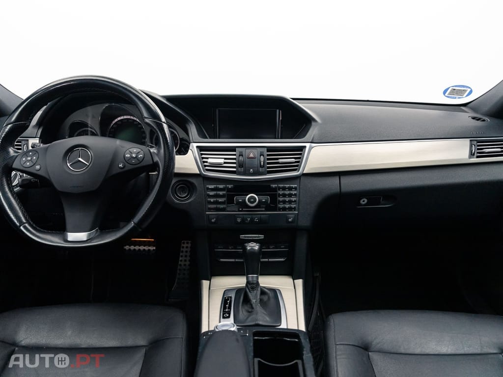 Mercedes-Benz E 250 BlueTEC Avantgarde Auto