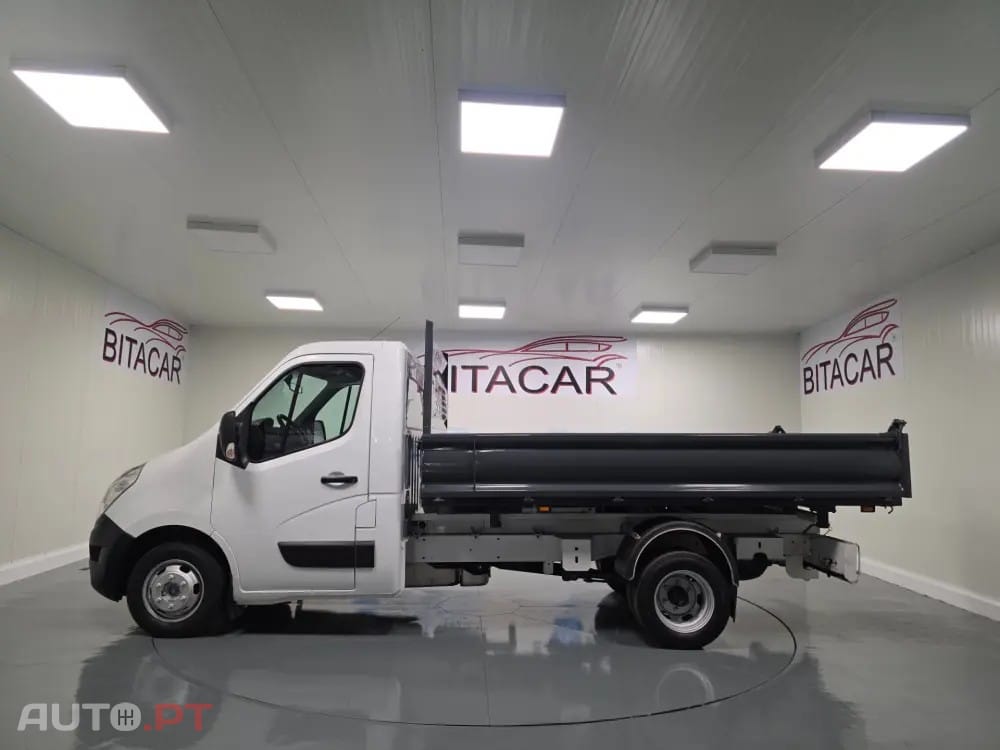 Renault Master 2.3 DCI 130CV BASCULANTE