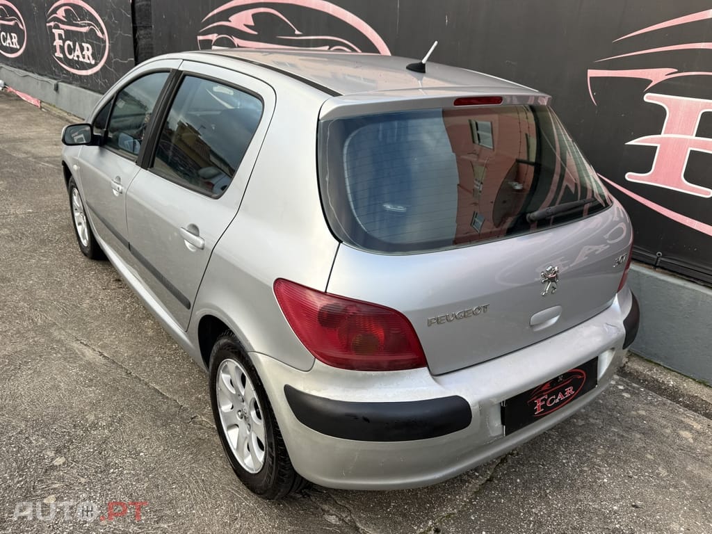 Peugeot 307 1.4 16V Navtech