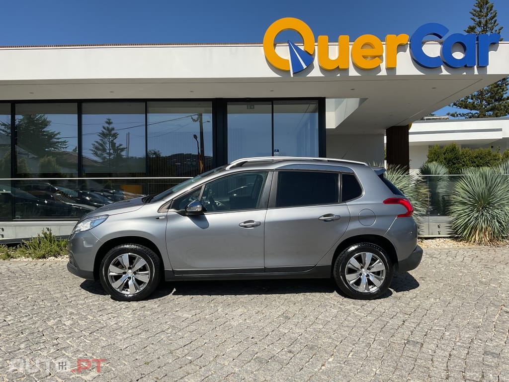Peugeot 2008 1.2 PureTech Style