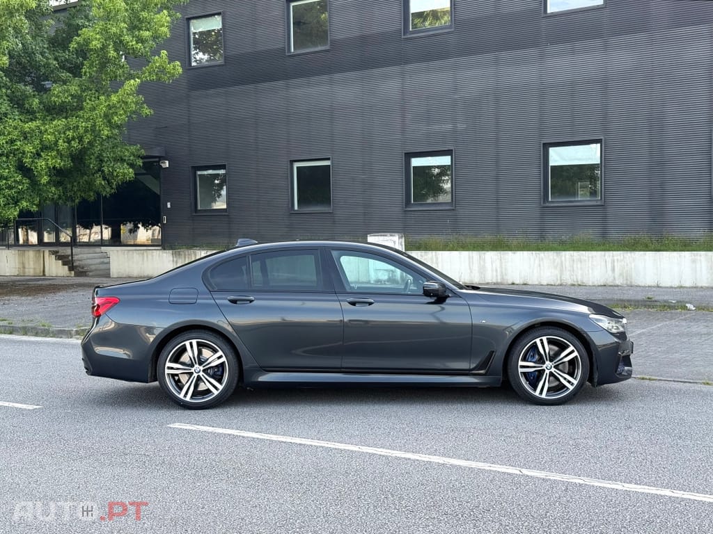 BMW 740 d xDrive Pack M