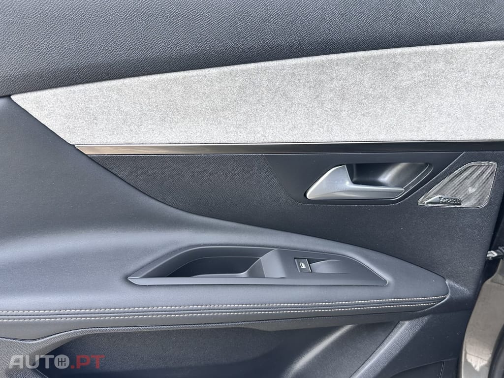 Peugeot 3008 1.5 BlueHDi GT EAT8