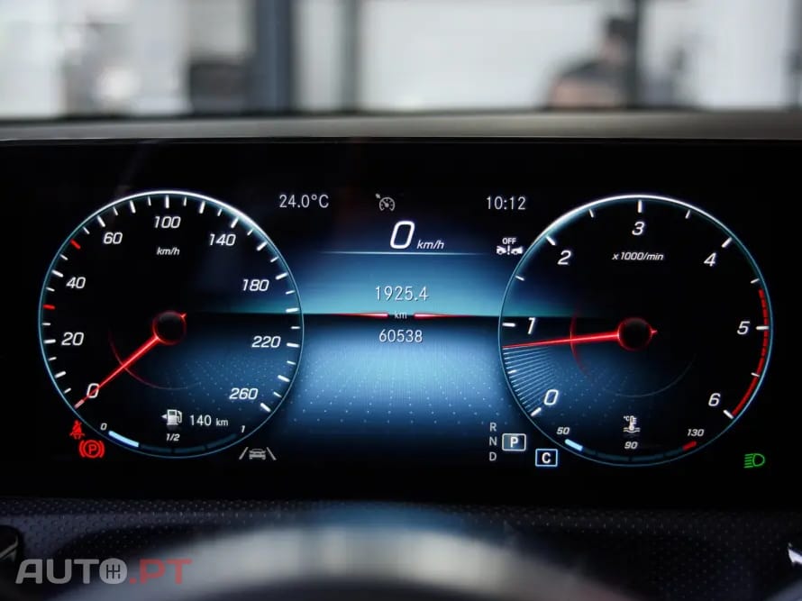 Mercedes-Benz A 180 d AMG Line