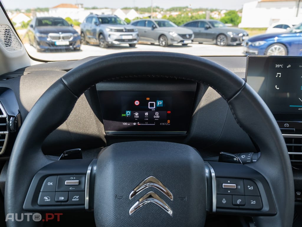 Citroen C4 X 1.2 PureTech Shine EAT8
