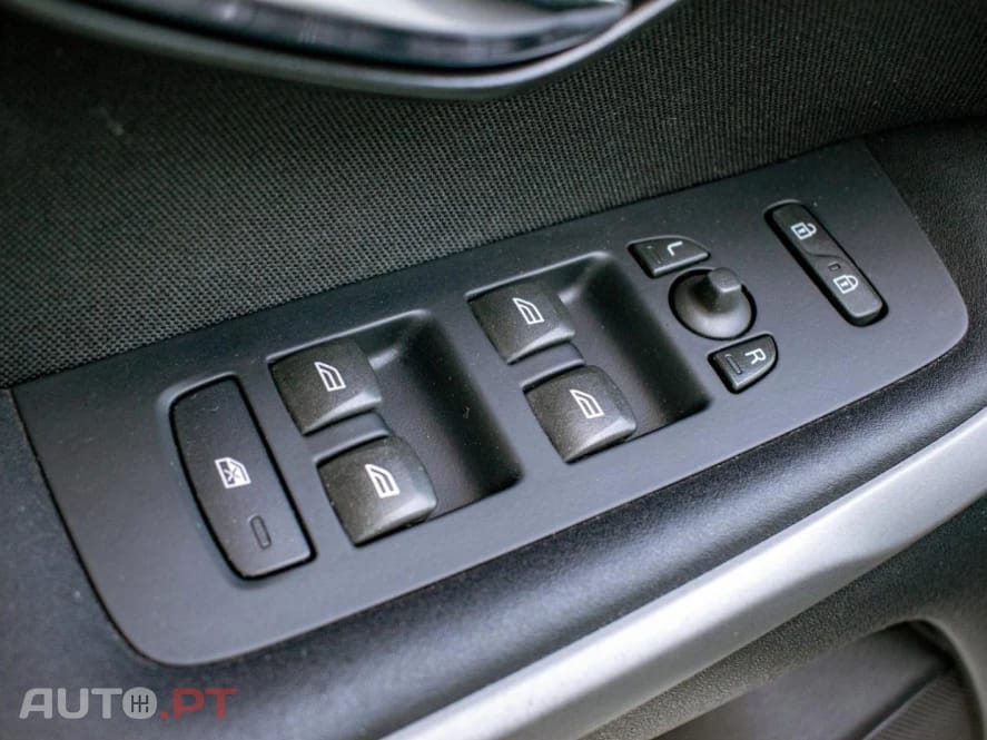 Volvo V40 1.6 D2 Kinetic