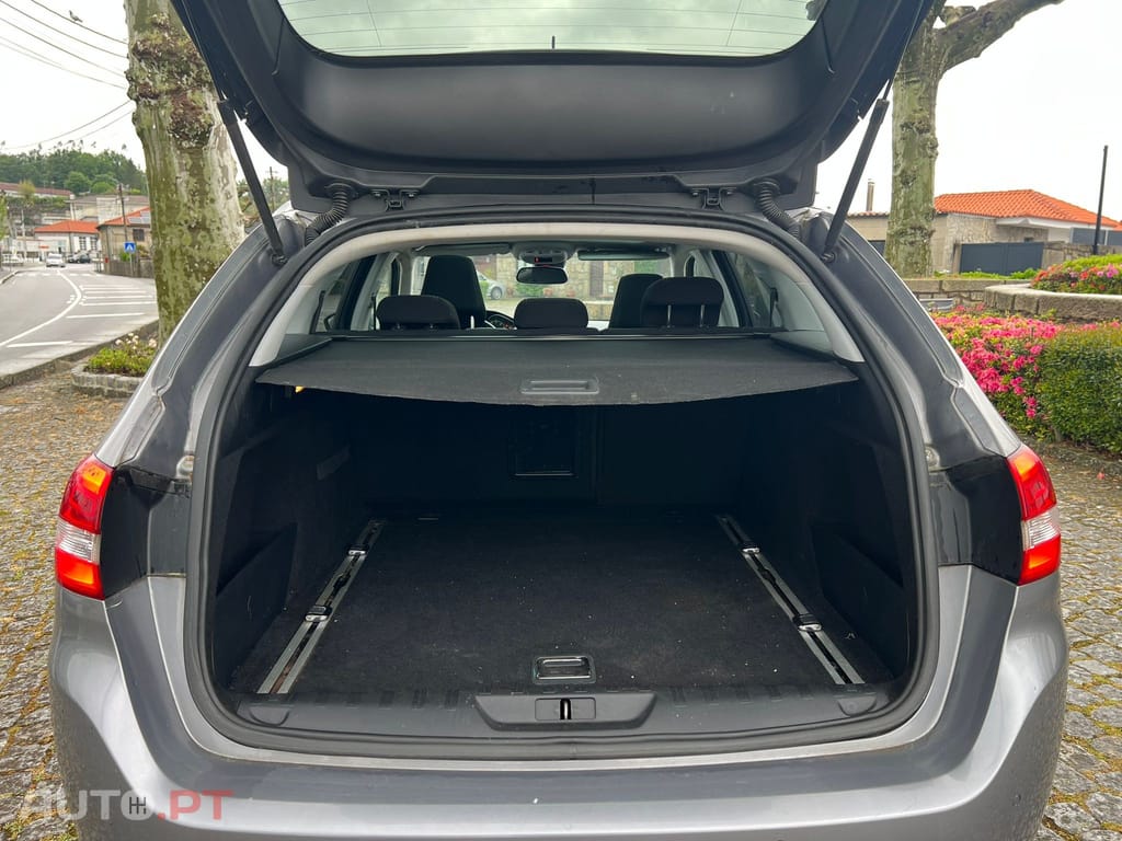 Peugeot 308 1.6 BlueHDi Allure