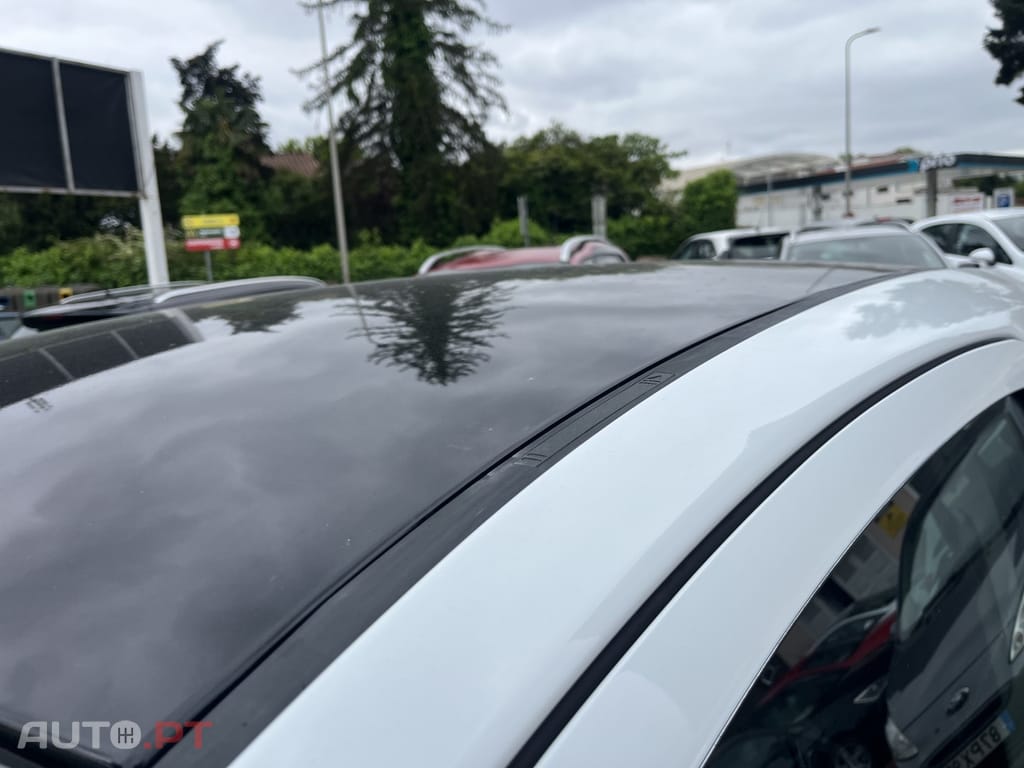 Opel Corsa 1.2 Black Edition