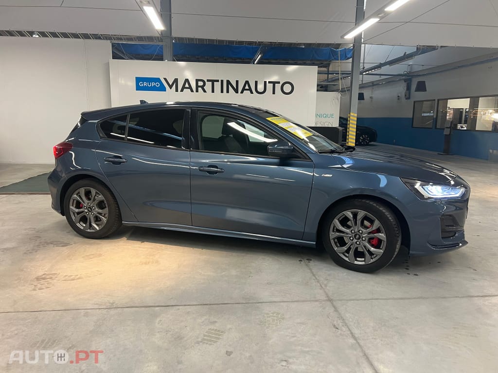 Ford Focus 1.0 EcoBoost MHEV ST-Line